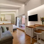 Apartment Rasella 21 - Fromhometorome *