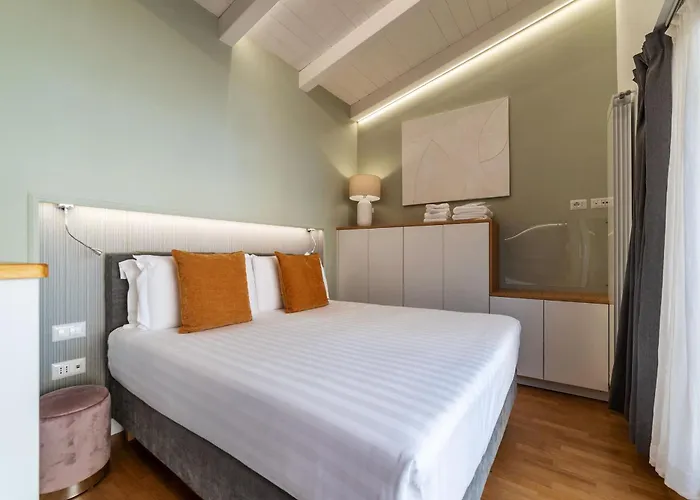 Rasella 21 - Fromhometorome * Rom